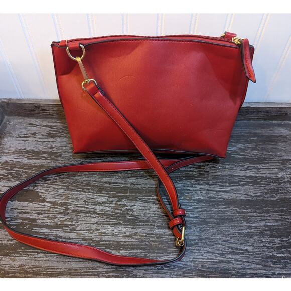 Sondra Roberts Squared Red Vegan Leather Crossbody Bag With Adjustable Strap - Picture 2 of 5
